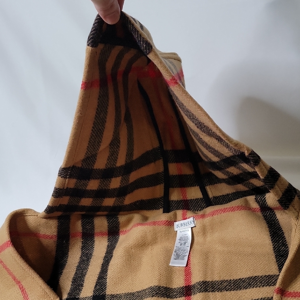 Burberry Tan and Black Wool-Cashmere Hooded Scarf - Picture 2 of 4